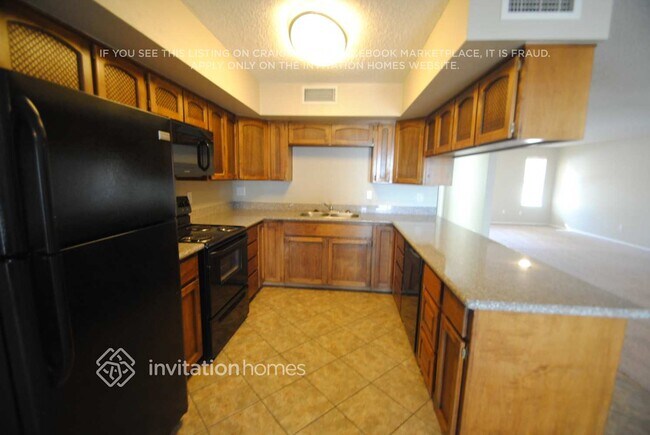 9214 W Cortez Ave Peoria, AZ 85345 photo 4