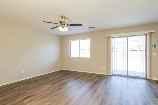 4825 N 111th Glen Phoenix, AZ 85037 photo 5