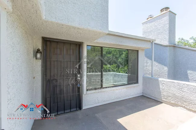 9415 N 59th Ave Glendale, AZ 85302 photo 2