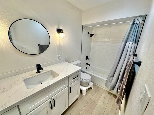 3050 Rue D’Orleans San Diego, CA 92110 photo 5