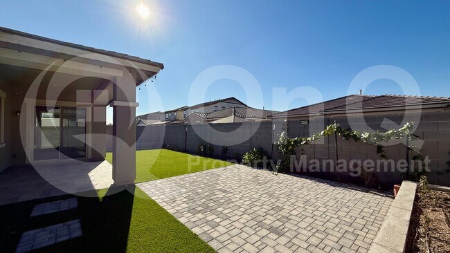 5530 N 107th Ln Phoenix, AZ 85037 photo 5