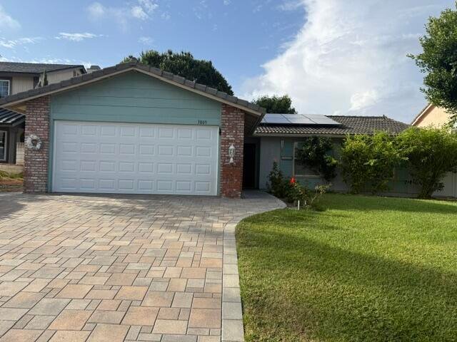 3809 Stanford Dr Oceanside, CA 92056