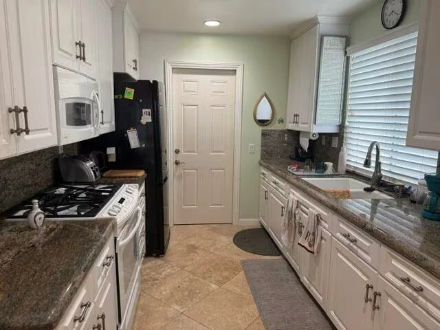 3809 Stanford Dr Oceanside, CA 92056 photo 5