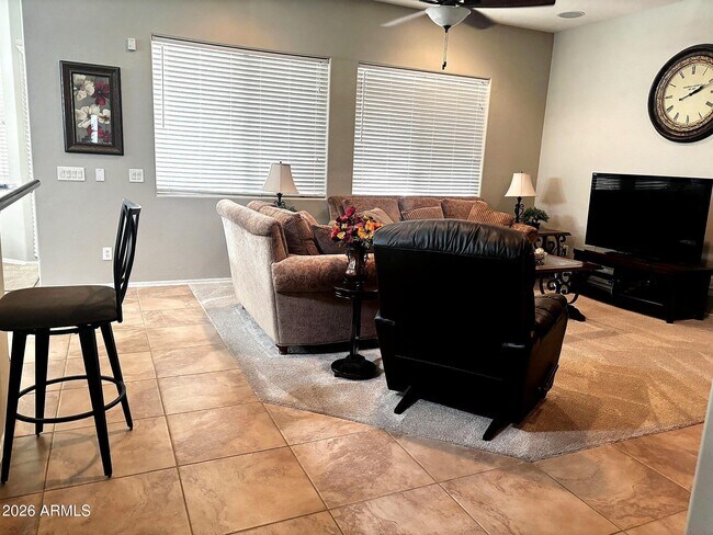 33508 N 25th Dr Phoenix, AZ 85085 photo 4