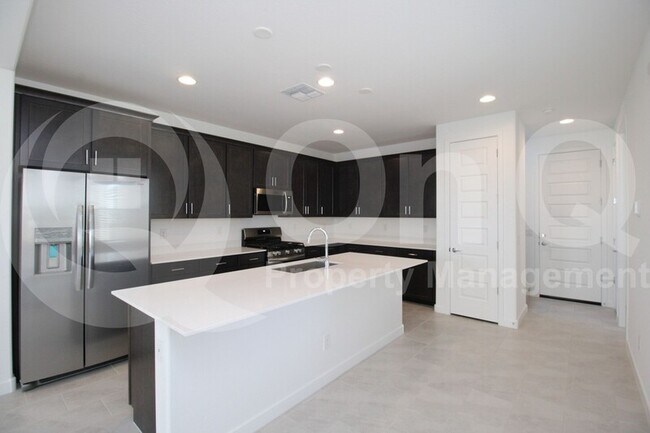 10206 E Ursula Ave Mesa, AZ 85212 photo 4