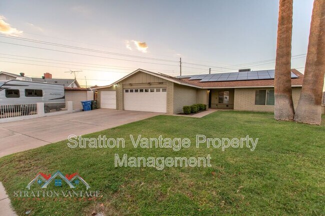 3438 W Juniper Ave Phoenix, AZ 85053 photo 2