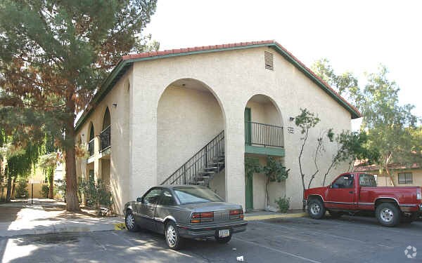 South Sierra photo 3