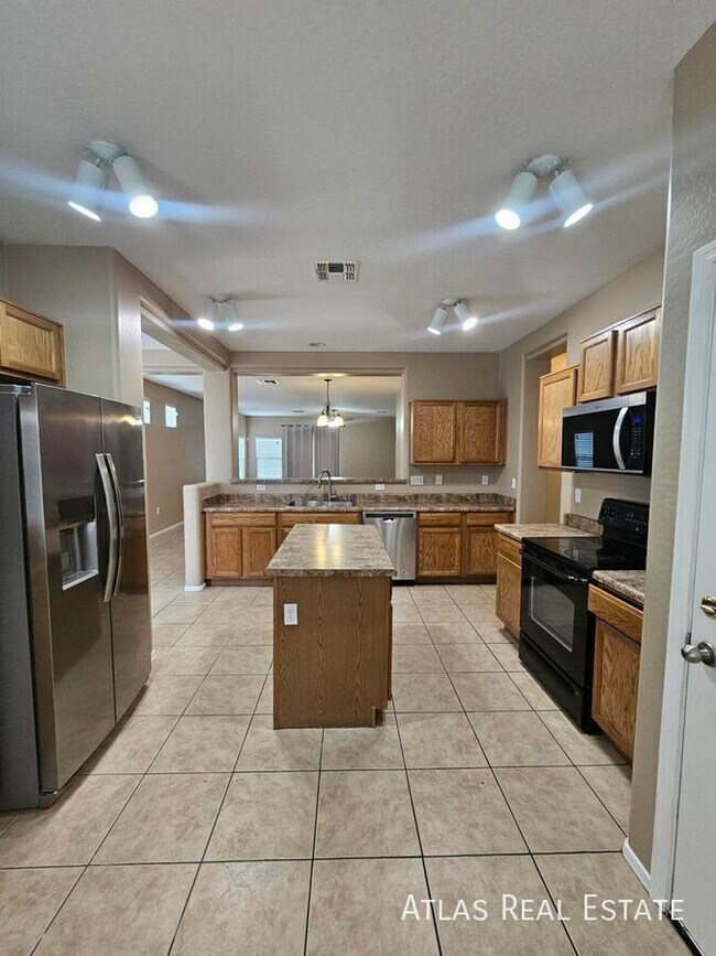 5440 W Park St Phoenix, AZ 85339 photo 4