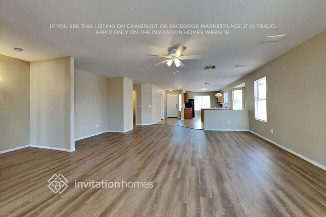 3812 S 74th Dr Phoenix, AZ 85043 photo 3