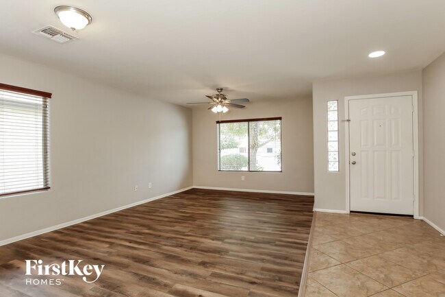 1222 W Jersey Way San Tan Valley, AZ 85143 photo 3
