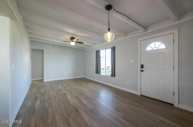 2205 W Cambridge Ave Phoenix, AZ 85009 photo 5