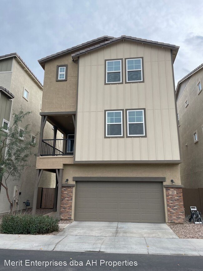 703 W Browning Pl Chandler, AZ 85225 photo 2