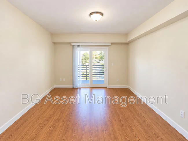 1459 MacArthur Blvd Oakland, CA 94602 photo 5