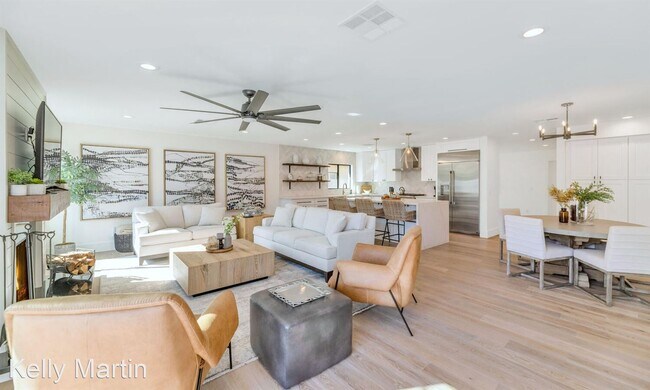 8655 N Farview Dr Scottsdale, AZ 85258 photo 4