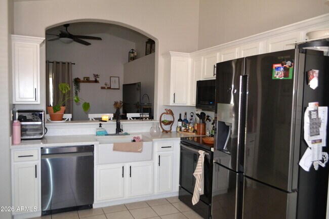 1441 W Montebello Ave Apache Junction, AZ 85120 photo 3
