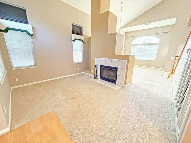 3236 Pomerado Dr San Jose, CA 95135 photo 4