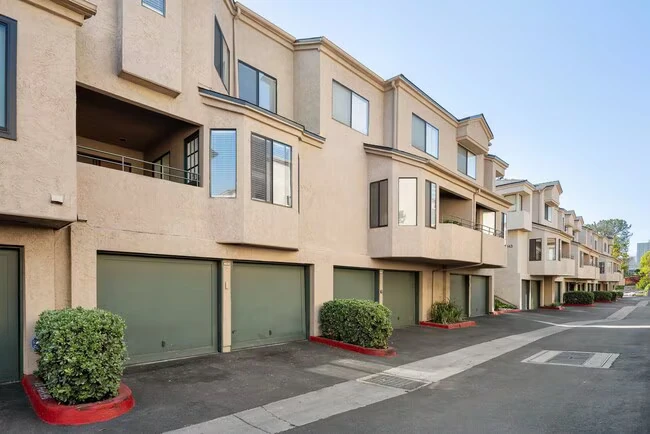 4339 Nobel Dr San Diego, CA 92122 photo 5