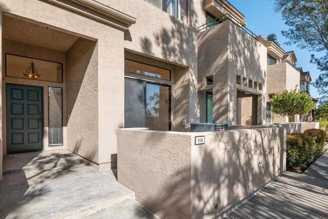 4339 Nobel Dr San Diego, CA 92122 photo 3