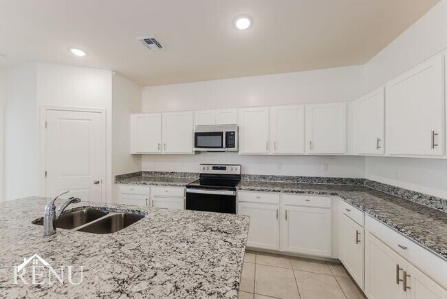 35228 W San Capistrano Ave Maricopa, AZ 85138 photo 5