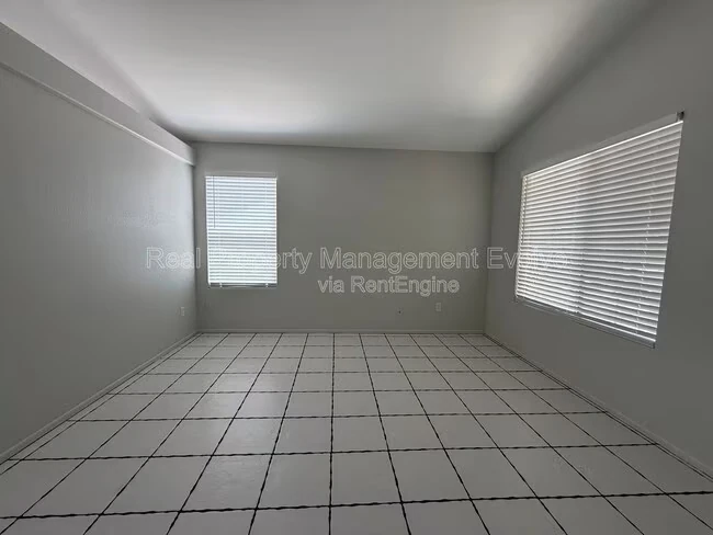 2340 E Derringer Way Chandler, AZ 85286 photo 5