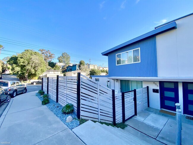 605 Bush St San Diego, CA 92103
