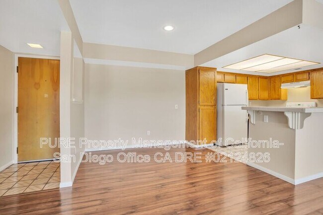 5885 El Cajon Blvd San Diego, CA 92115 photo 2