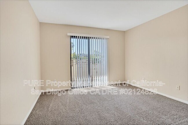 5885 El Cajon Blvd San Diego, CA 92115 photo 4