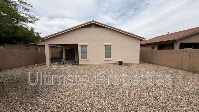 13849 W Maui Ln Surprise, AZ 85379 photo 2