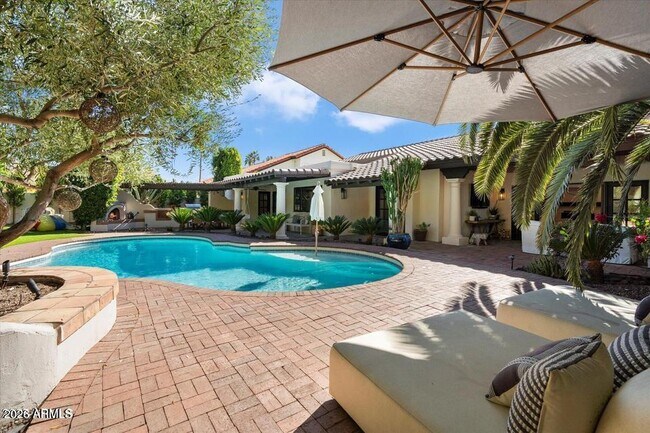 9836 E Topaz Dr Scottsdale, AZ 85258 photo 5