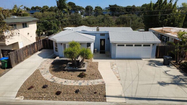 5360 El Arbol Dr Carlsbad, CA 92008