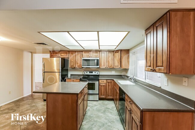 4656 W Townley Ave Glendale, AZ 85302 photo 5