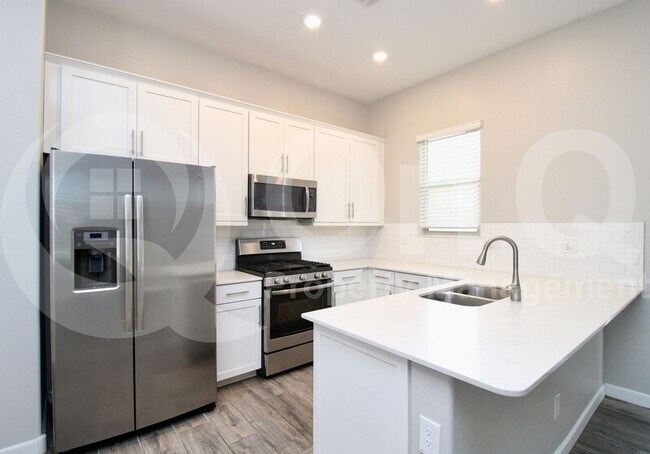 21459 E Sunset Dr Queen Creek, AZ 85142 photo 3