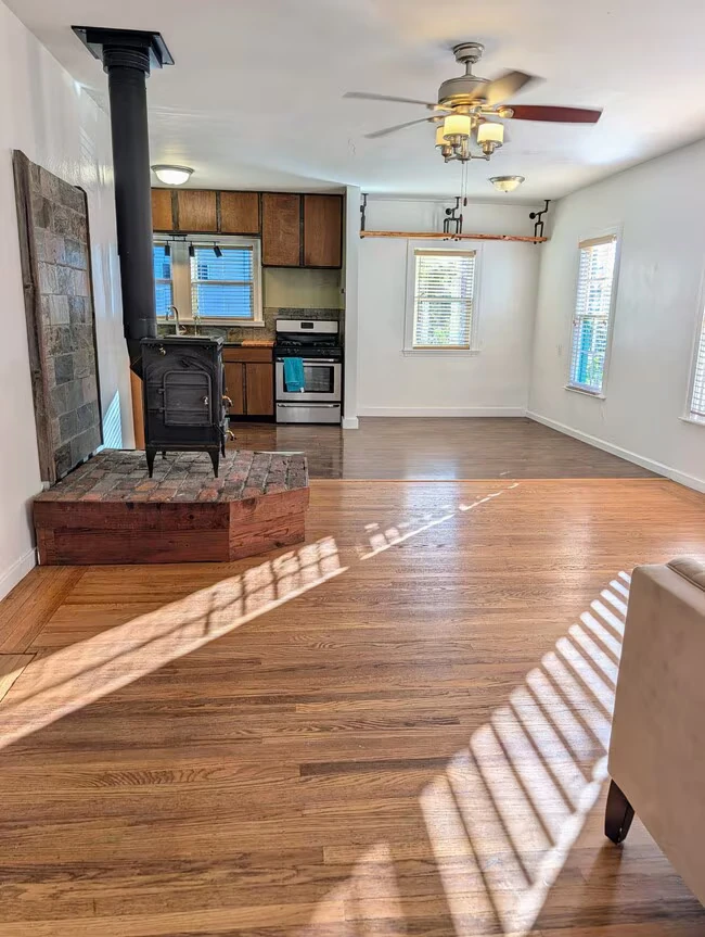 934 Bush St Santa Rosa, CA 95404 photo 5