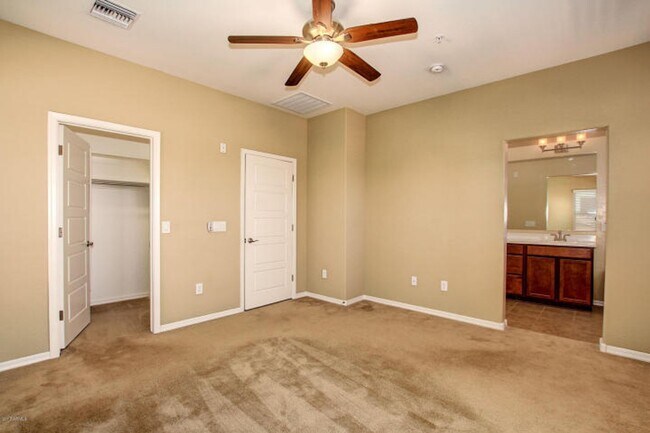 5550 N 16th St Phoenix, AZ 85016 photo 5