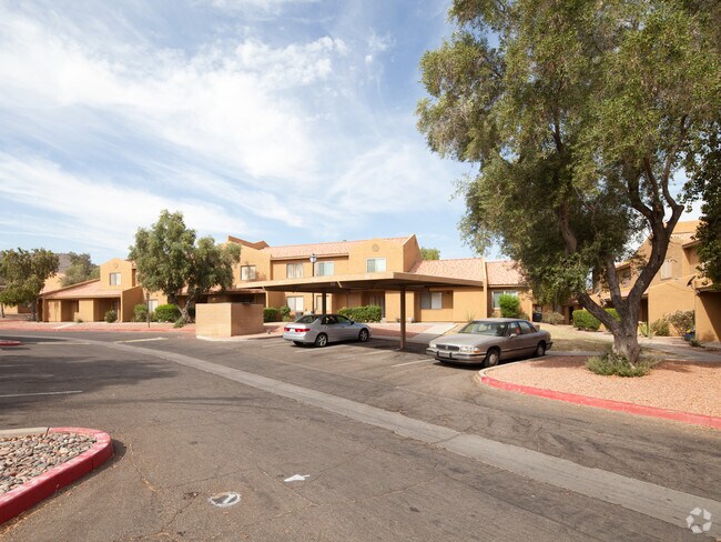 Shadow Mountain Villas photo 2