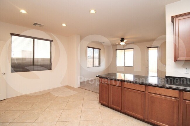 3555 E Tyson St Gilbert, AZ 85295 photo 5