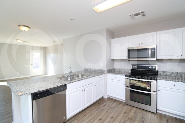 1061 Palo Verde Ave Coolidge, AZ 85128 photo 4