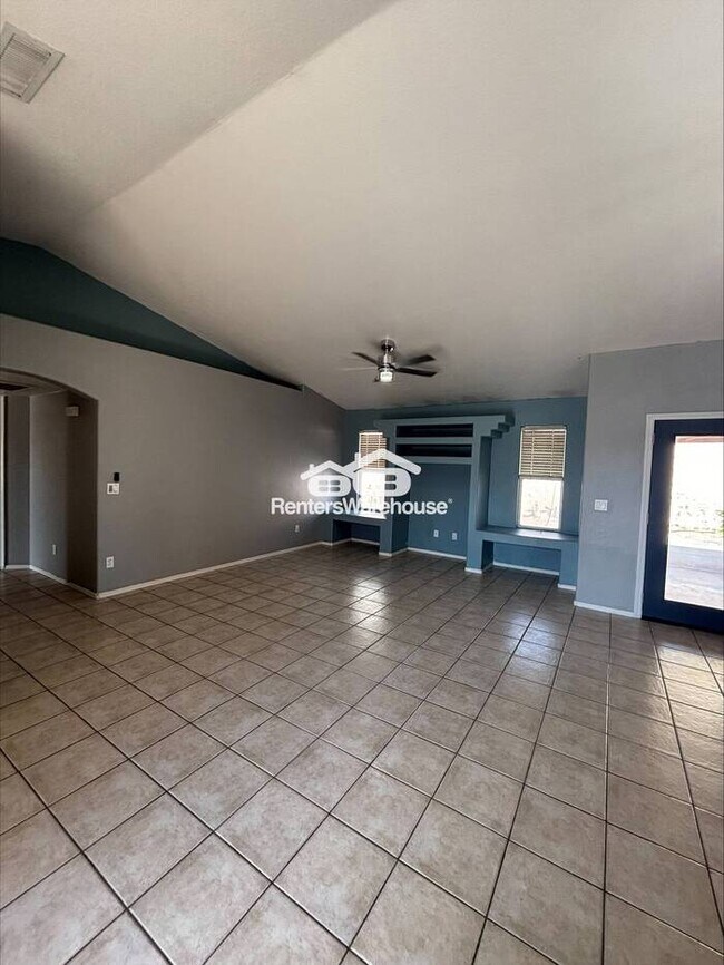 16019 N 35th Dr Phoenix, AZ 85053 photo 5