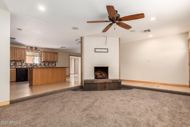 1608 W Inverness Dr Tempe, AZ 85282 photo 4