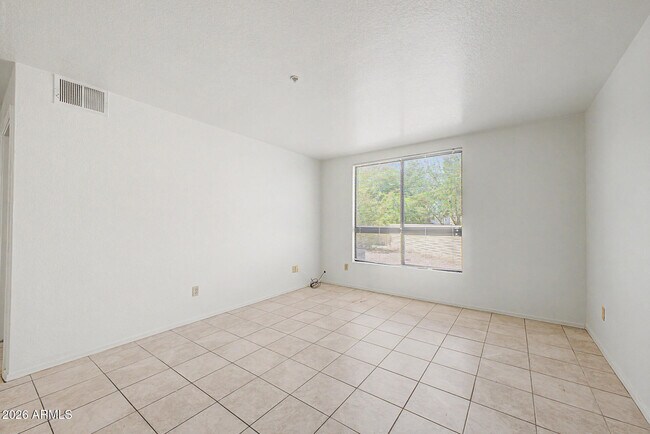 16033 N 25th St Phoenix, AZ 85032 photo 3