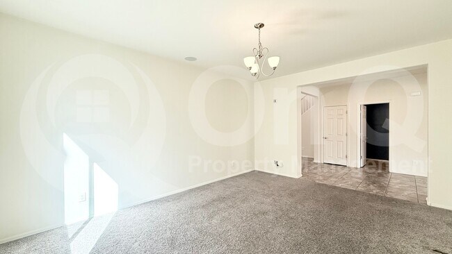 12025 W Overlin Ln Avondale, AZ 85323 photo 5