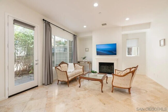 3822 Quarter Mile Dr San Diego, CA 92130 photo 5