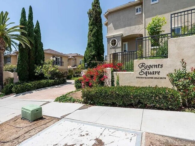 3822 Quarter Mile Dr San Diego, CA 92130 photo 2