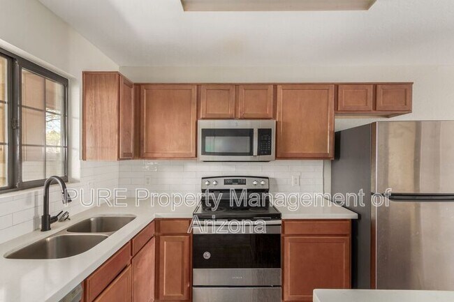 455 S Mesa Dr Mesa, AZ 85210 photo 4