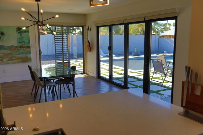 6429 E Jean Dr Scottsdale, AZ 85254 photo 4