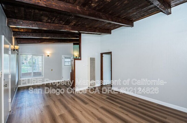 1053 Grand Ave San Diego, CA 92109 photo 3