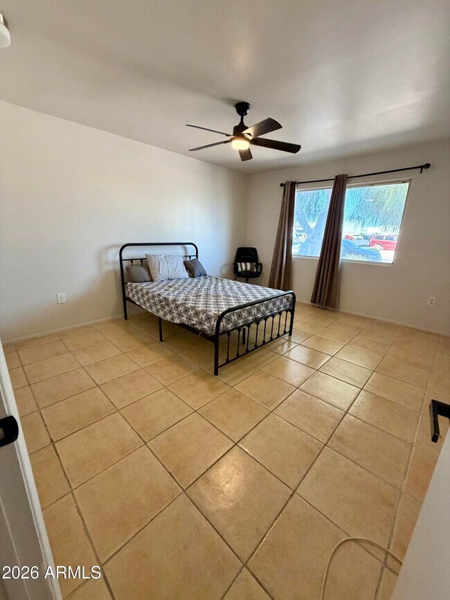 12624 N 105th Ave Sun City, AZ 85351 photo 4