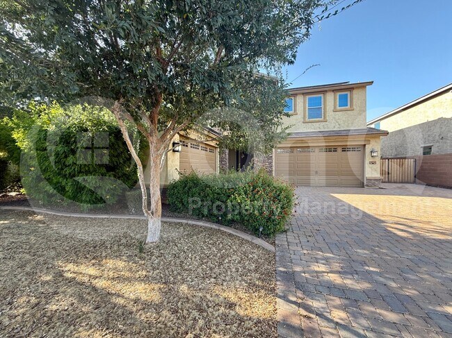 20148 E Broadmoor Trail Queen Creek, AZ 85142 photo 2