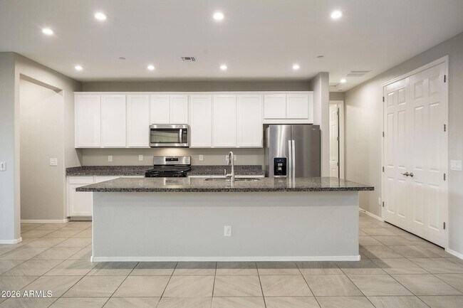 31382 N 130th Ave Peoria, AZ 85383 photo 4