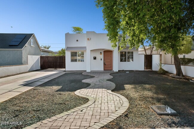 2012 N 23rd St Phoenix, AZ 85006 photo 2